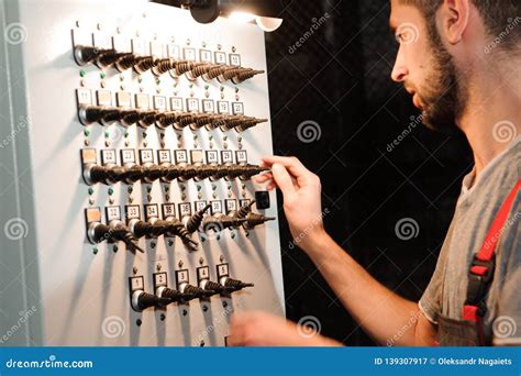 The Lighting Engineer Adjusts the Lights on Stage Stock Image - Image of festival, event: 139307917