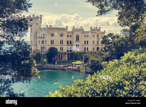 Habsburg castle hi-res stock photography and images - Alamy