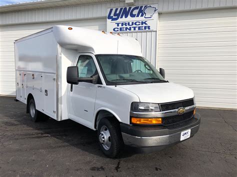 New 2018 Chevrolet Express Commercial Cutaway BASE N/A in Waterford #21708T | Lynch Truck Center