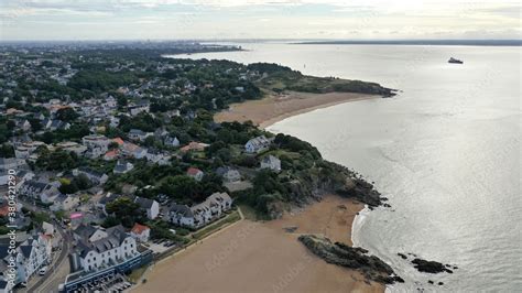 plages de Saint-Nazaire et ses carlets Stock Photo | Adobe Stock