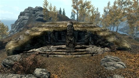 Shroud Hearth Barrow - Skyrim Wiki