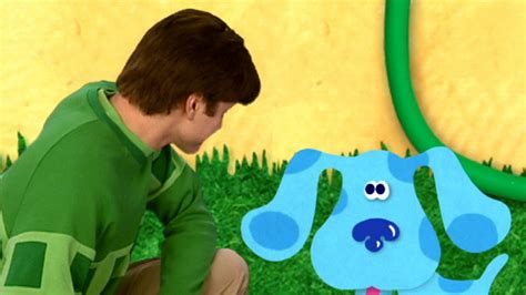 Watch Blue's Clues Season 4 Episode 22: Joe Gets a Clue - Full show on ...