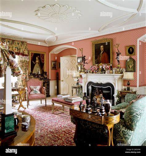 Edwardian living room hi-res stock photography and images - Alamy