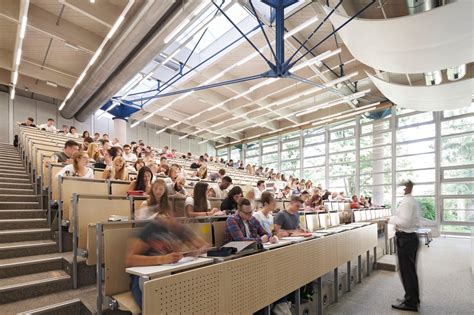 Technische Hochschule (TH) Rosenheim: Studieren in Rosenheim, Mühldorf oder Burghausen | Bayern