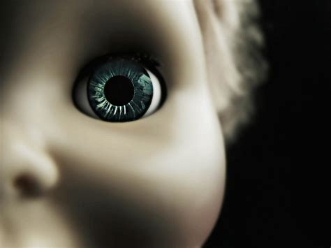 This Doll Might Haunt You Just Because You Saw Her Photo | Travel Channel