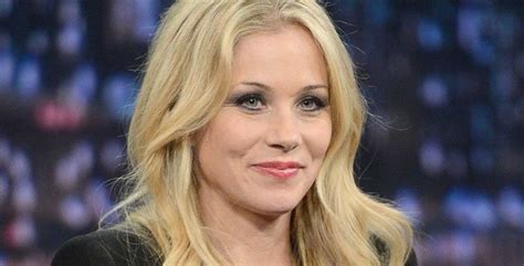 Cancer Survivor Christina Applegate Gets Preventive Surgery