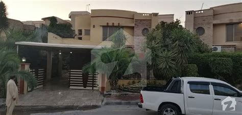 Safari Villas 1 Bahria Town Phase 1 Kanal Full House Single Unit For ...