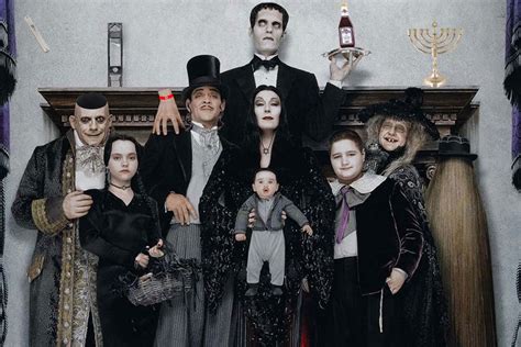 11 Jewish Facts About the Addams Family Movies – Kveller