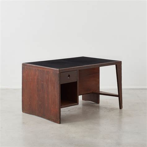 Pierre Jeanneret Pigeon Hole desk - Béton Brut