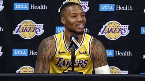 Damian Lillard Trade To Lakers - Leaving Blazers - YouTube