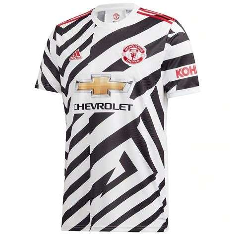 Manchester United Kit 2020/21 : Support the squad with manchester united kits for men, women and ...