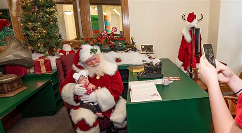 Selfies with Santa - Polk County Government