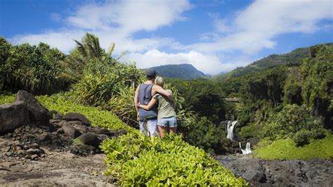 What Are the Best Hiking Trails in Maui?