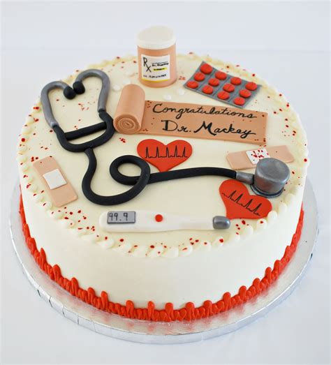 Doctor cake | Doctor cake, Doctor graduation cake, Nursing graduation cakes