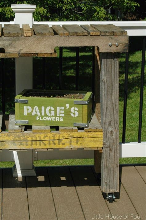 How to make a workbench out of pallets | Making a workbench, Diy pallet ...