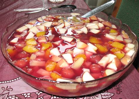 File:Fruit salad 2.JPG - Wikipedia