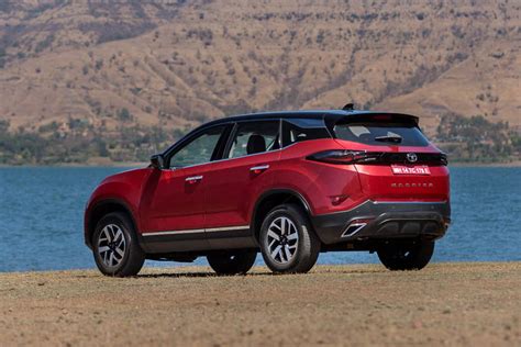 Tata Harrier vs Harrier EV Concept: Detailed Comparison In Images ...