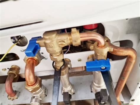 How to Repressurise Baxi Boiler Pressure - Housewarm