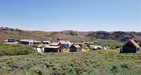 south pass city - Wind River Country