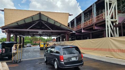 Photos: Disney's Polynesian Resort Monorail Platform Construction | Chip and Company