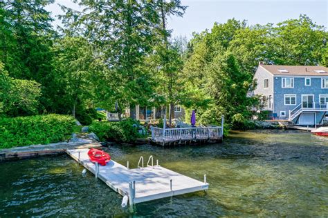 Absolutely Adorable Lake Winnipesaukee Cottage for 5 - At The Lake ...