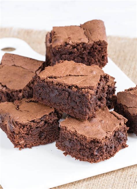 Recipe: Chocolate Brownies with Mayonnaise | Fuss Free Flavours