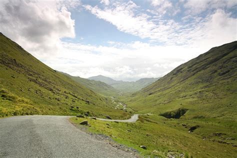 "Hardknott Pass" by Zbigniew Siwik at PicturesofEngland.com