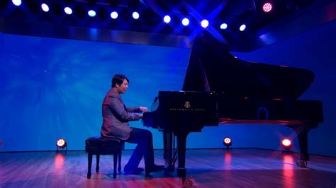 Pianist Lang Lang performs Disney classic on 'GMA3' - Good Morning America