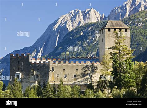 Austria, Tyrol, Osttirol, Lienz, castle Bruck, spleen cerium to ...