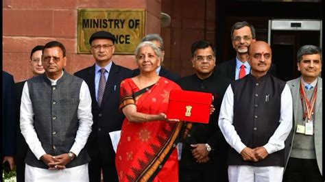 Union Budget 2023 Highlights: Nirmala Sitharaman Gifts Middle Class Income Tax Cuts, Announces ...