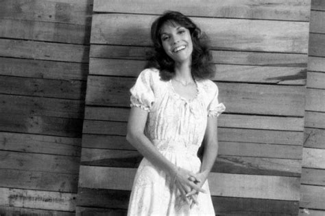 10 Best Karen Carpenter Songs of All Time - Singersroom.com