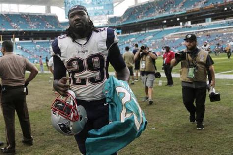 LeGarrette Blount Says He Won't Go to White House to Honor Super Bowl ...