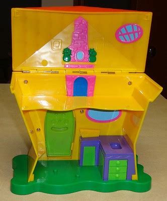 The Wiggles WIGGLES WORLD HOUSE Singing Musical Playset for Wiggly Figures | #413216619