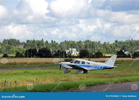 Small Aeroplane Ready To Take Off Editorial Stock Photo - Image of blue, airplane: 37535463