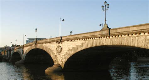 Kew Bridge | Hidden London