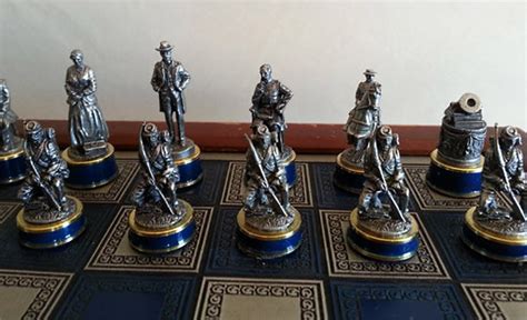 The Civil War Chess Set by Franklin Mint