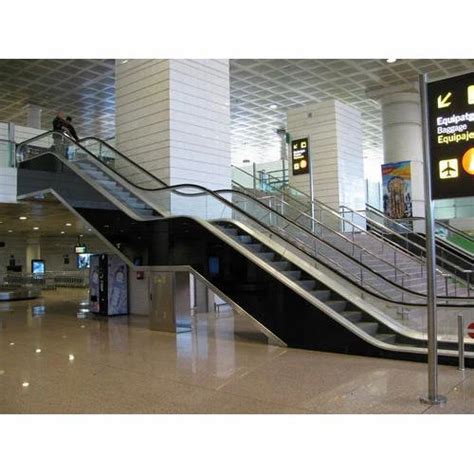 Airport Escalator at Rs 1500000 | Moving Walkways in Dehradun | ID: 11343732988