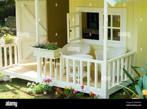 Wendy house hi-res stock photography and images - Alamy