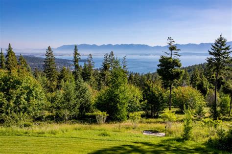 Lakeside Club - Lakeside, MT Hillside lots and homes for sale with ...