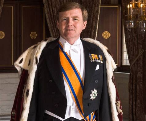 King Willem-Alexander Biography - Facts, Childhood, Family Life & Achievements