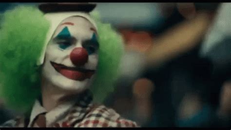 Joker Dancing GIF - Joker Dancing - Discover & Share GIFs