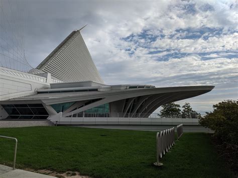 Milwaukee Art Museum — Becky Jewell