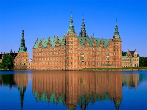 Frederiksborg Castle, Denmark, Reflection wallpaper 🔥 FREE Best backgrounds