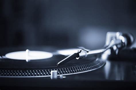 5 Best Turntables with Preamp: Top Turntables Phono Stage