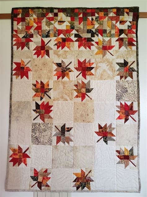 Pin by Deborah Hinton on crafts | Fall quilt patterns, Fall quilts, Traditional quilts