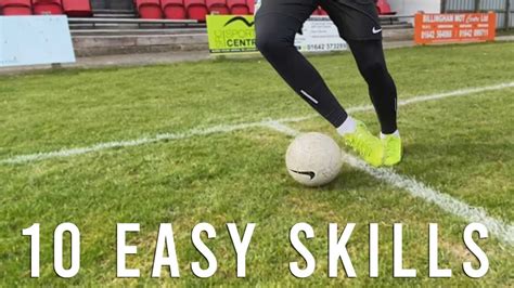 10 BASIC EASY SKILLS MOVES TO USE IN A SOCCER/FOOTBALL MATCH! - YouTube