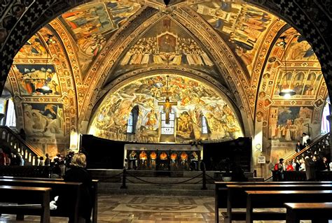 The lower basilica of St Francis of Assisi in Assisi, Umbria, Italy : r ...