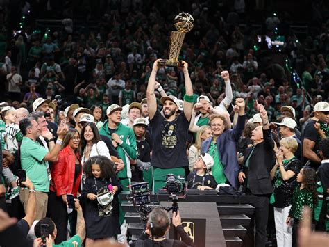 Jayson Tatum, Celtics defeat Mavericks to win record 18th NBA ...