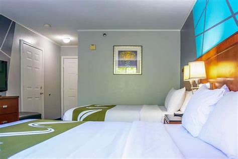 QUALITY INN MERRIMACK - NASHUA - Prices & Hotel Reviews - NH