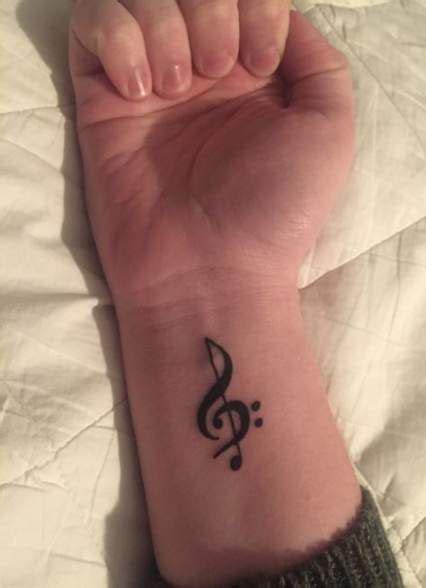 150+ Meaningful Treble Clef Tattoo Designs for Music Lovers (2019) | Tattoo Ideas 2020